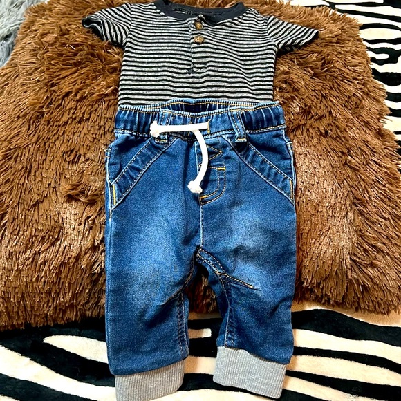 Carter's Other - Boys jeans and tee set